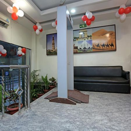 Oyo 6596 Hotel Flight Path New Delhi Extérieur photo