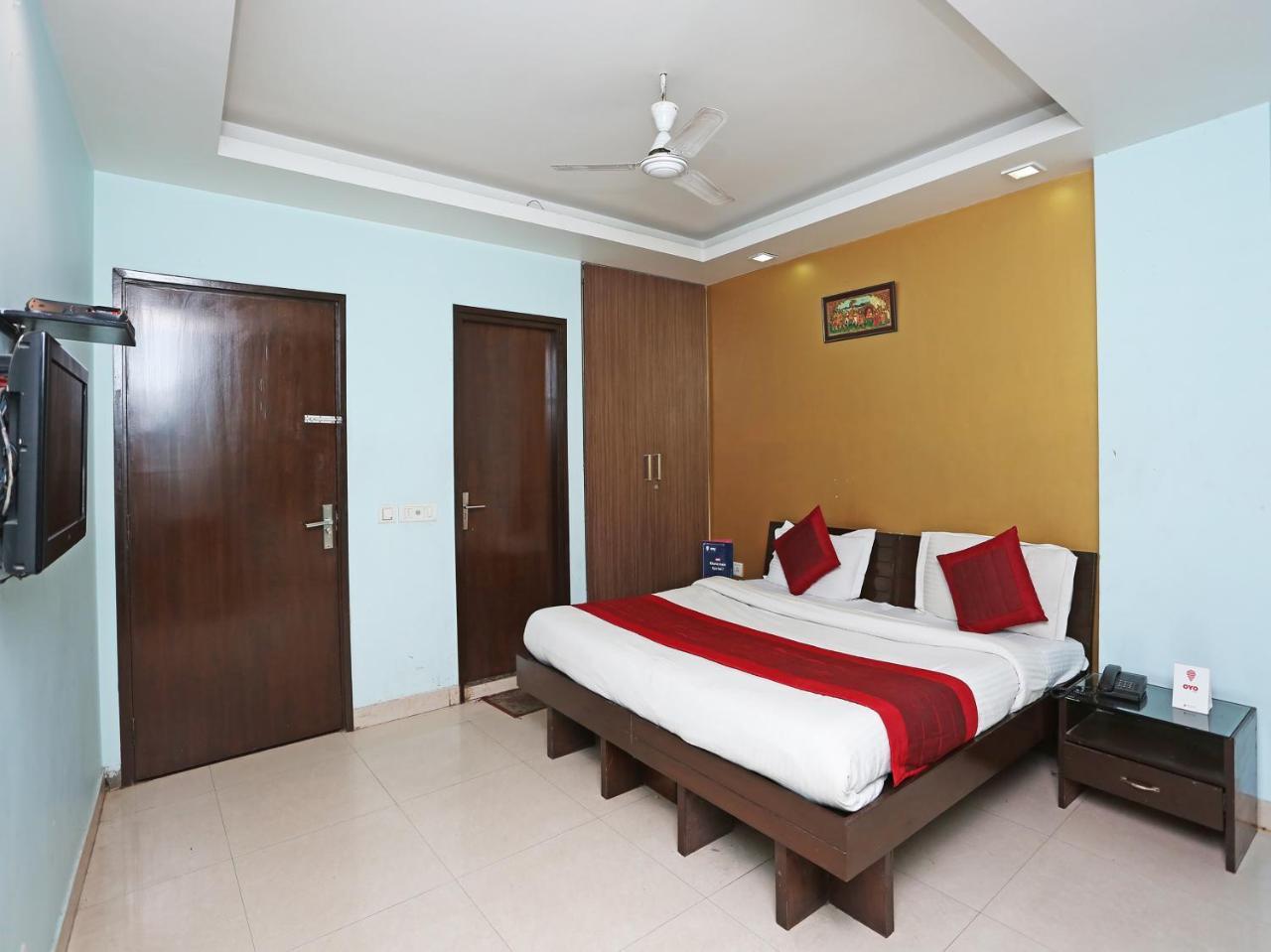 Oyo 6596 Hotel Flight Path New Delhi Extérieur photo